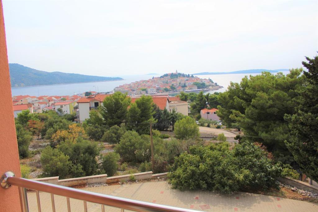 Apartment Visum Primošten Eksteriør billede