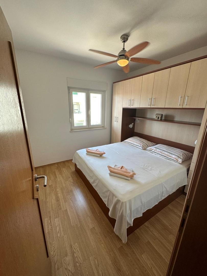 Apartment Visum Primošten Eksteriør billede